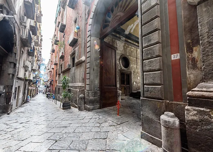 Via Atri 37 Appartement