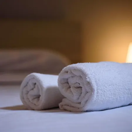 Apartman Via Atri 37 *