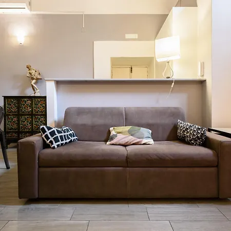 Via Atri 37 Apartament