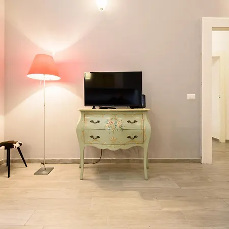 Via Atri 37 Apartament Neapol