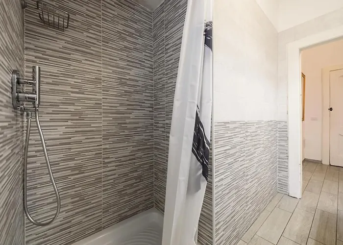 Via Atri 37 Nápoles